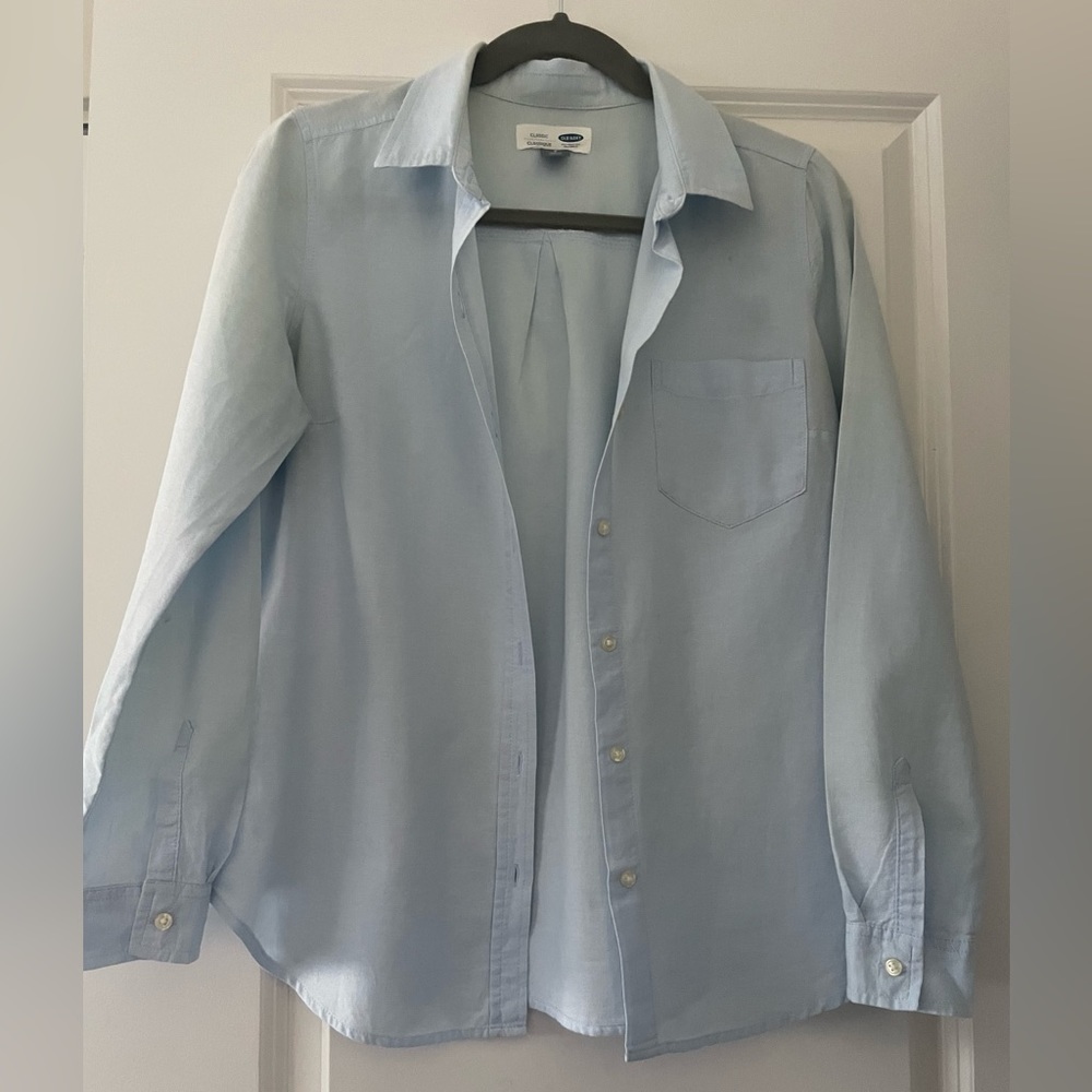 👽 Classic button down